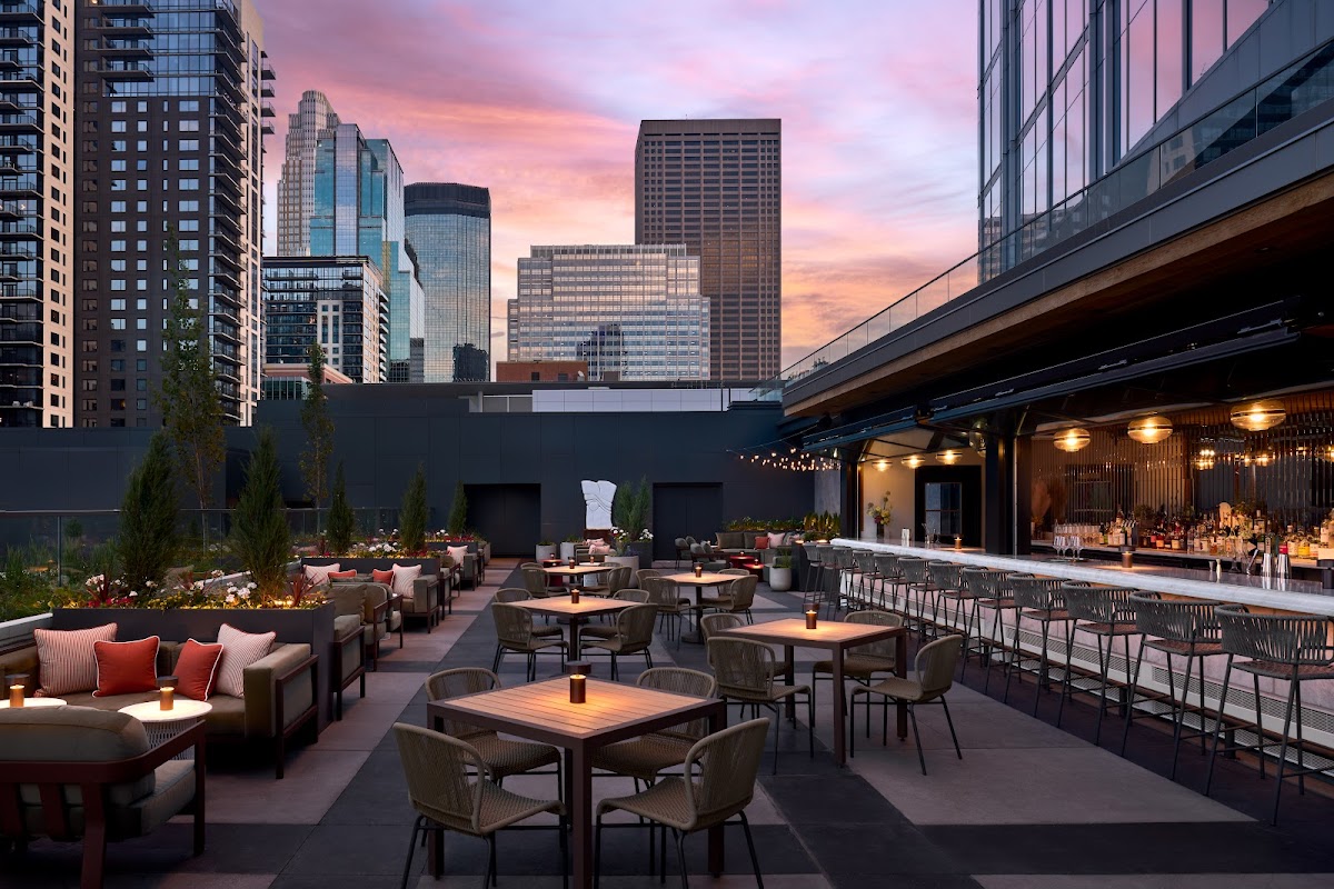 Four Seasons Hotel Minneapolis