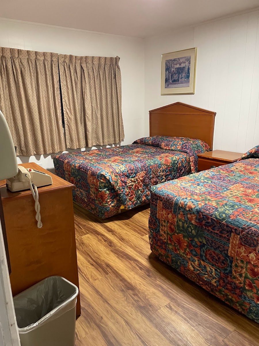 Terrace Court Motel photo 2