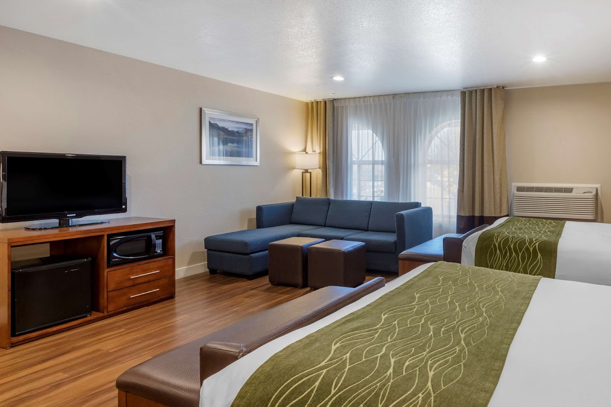Comfort Inn Bishop photo 2