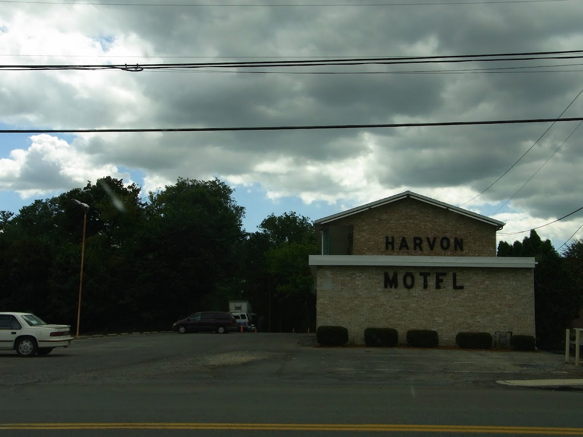 Harvon Motel photo 2