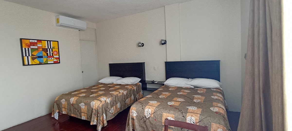Hotel Carmona photo 2