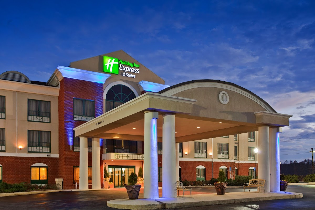 Holiday Inn Express & Suites Bessemer, an IHG Hotel