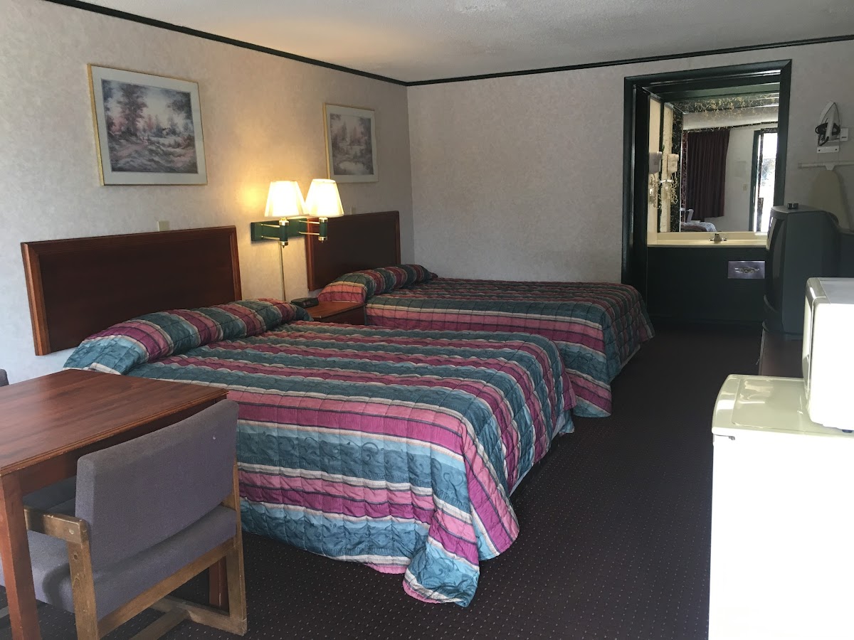 Kensington Inn photo 2