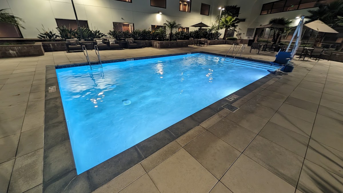 Courtyard by Marriott Redwood City photo 3