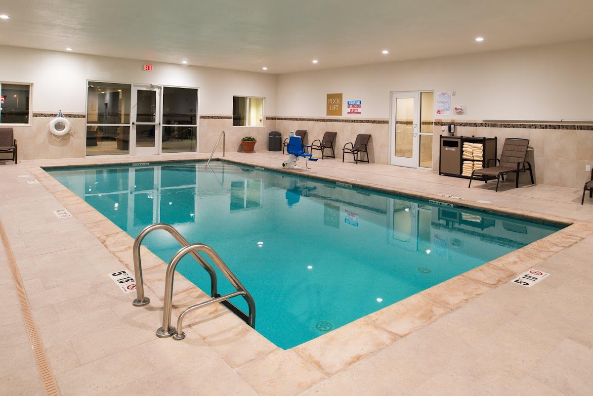 Candlewood Suites Carlsbad South by IHG photo 2