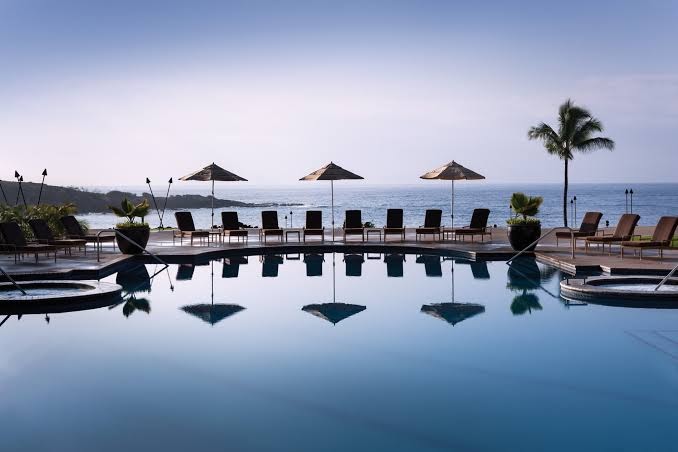 Four Seasons Resort Lanai