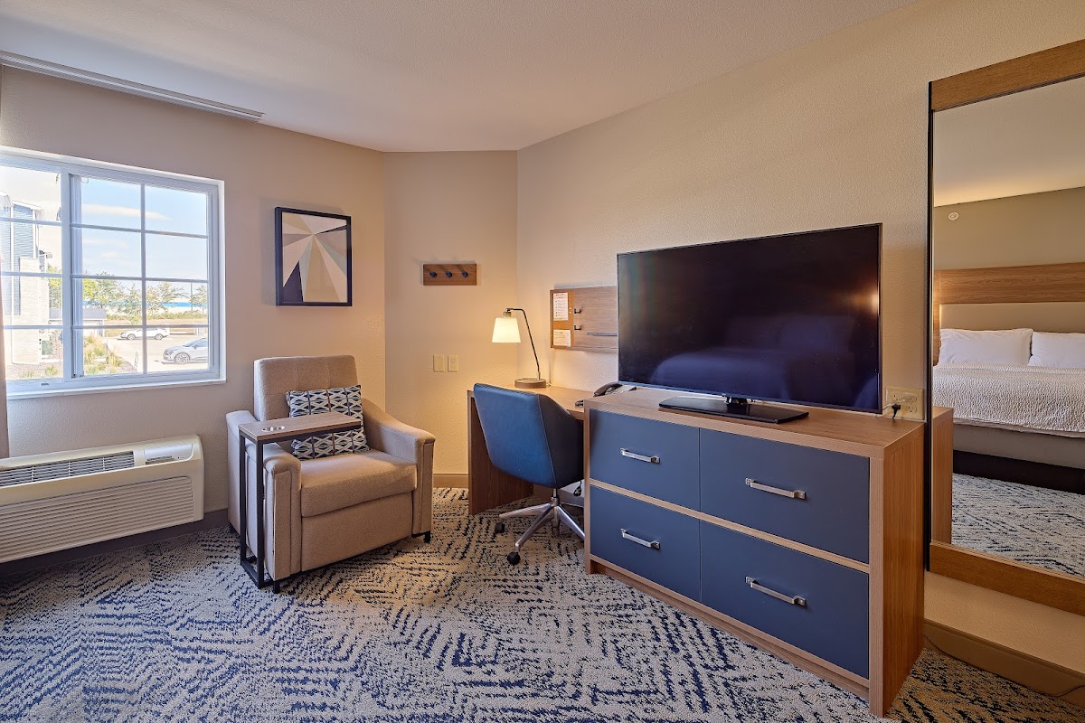 Candlewood Suites Peoria at Grand Prairie by IHG photo 2