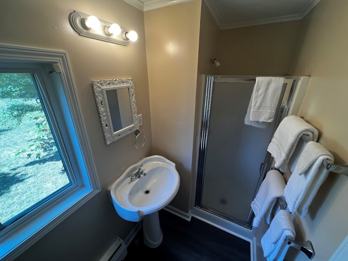 Coach House Inn photo 3