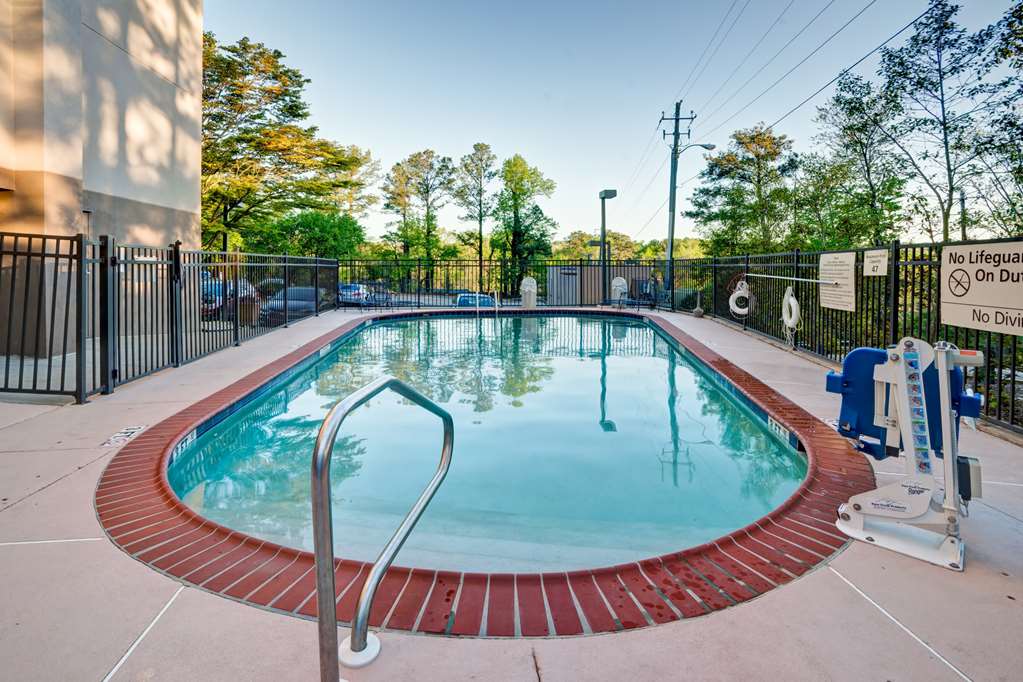 Hampton Inn Birmingham/Mountain Brook photo 3