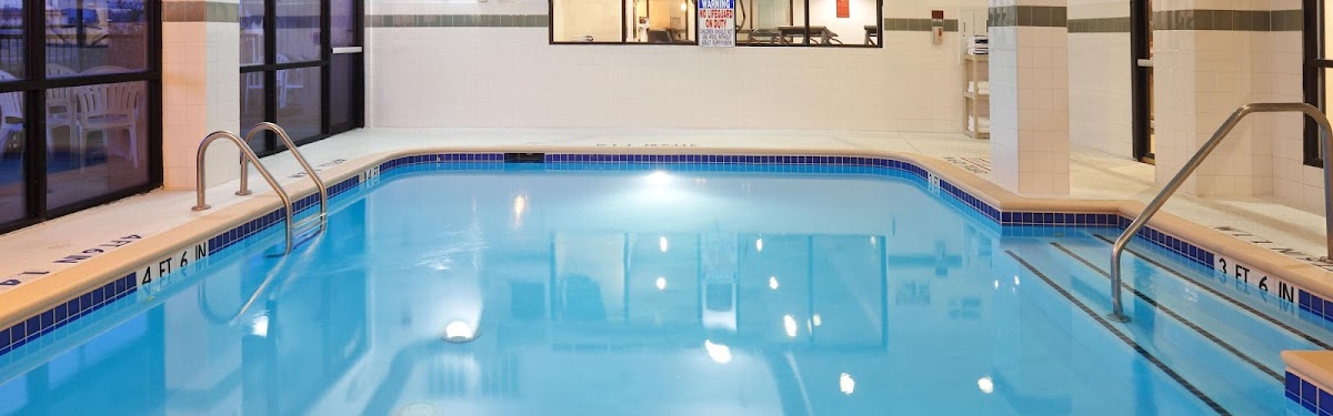 Holiday Inn Express & Suites Mesquite by IHG photo 3