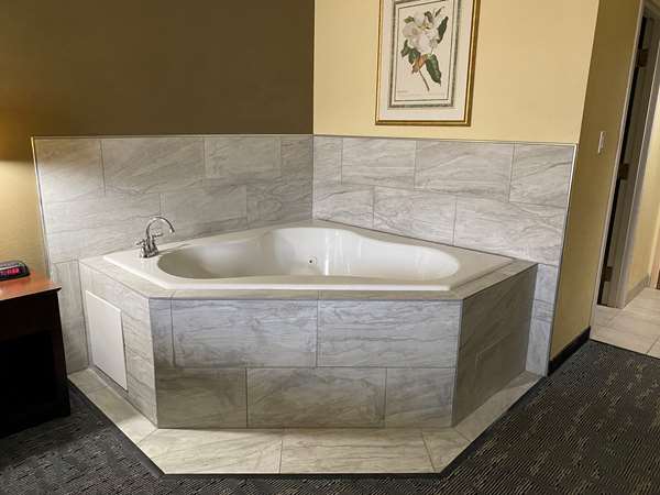 Quality Inn Toledo Westgate photo 2