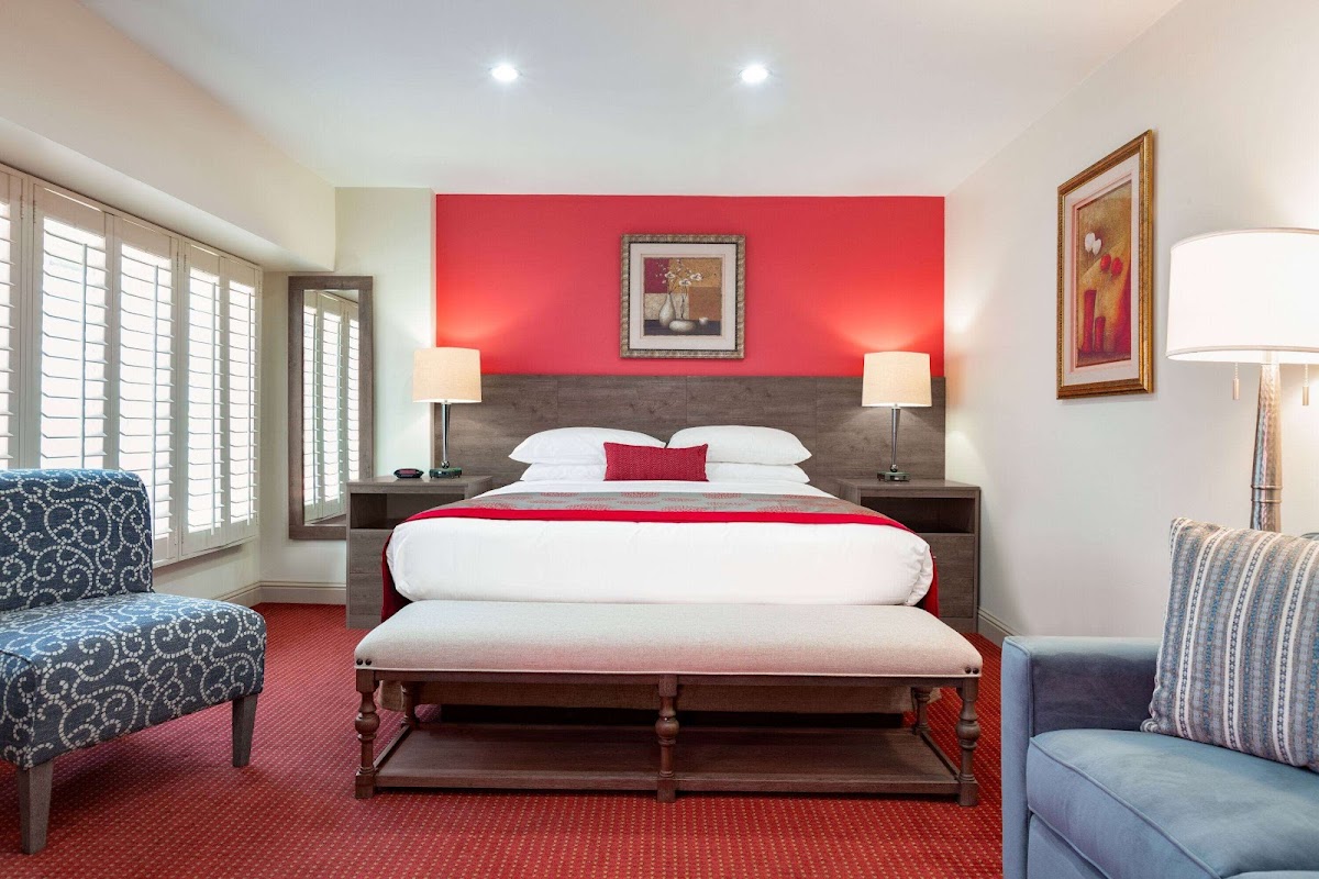 Ramada by Wyndham Oakland Downtown City Center photo 2
