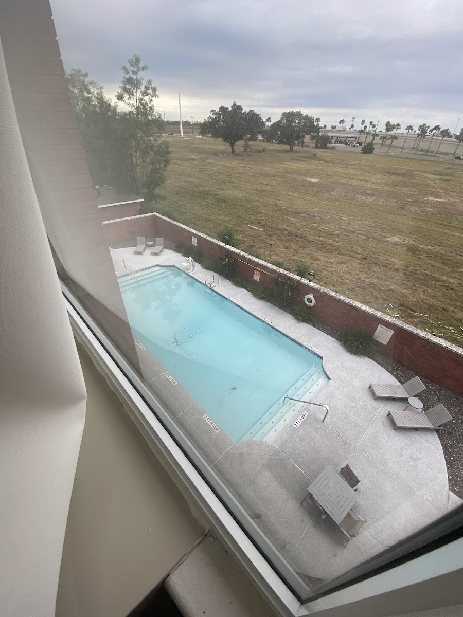 Holiday Inn Express & Suites Weslaco by IHG photo 3