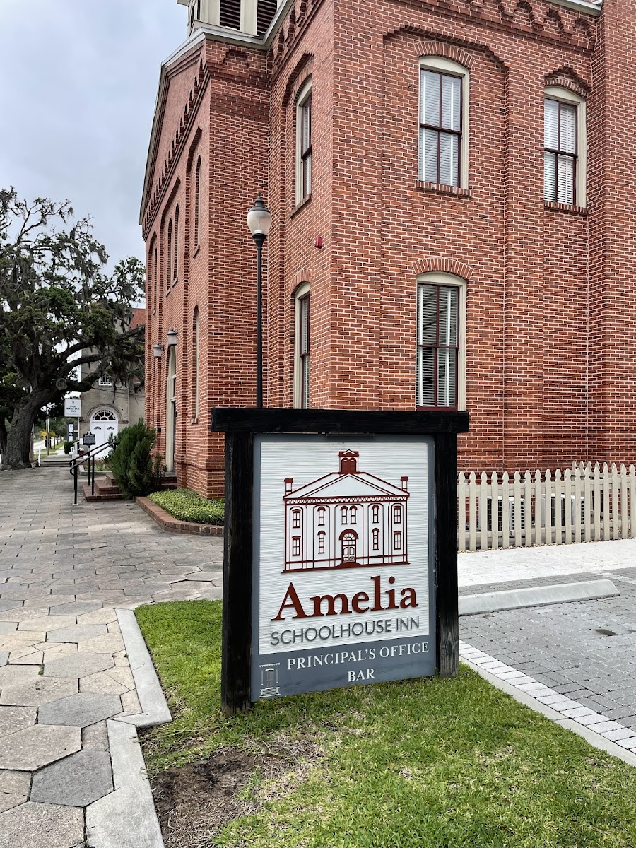 Amelia Schoolhouse Inn photo 3