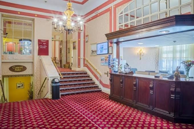 Queens Hotel, Eastbourne photo 3