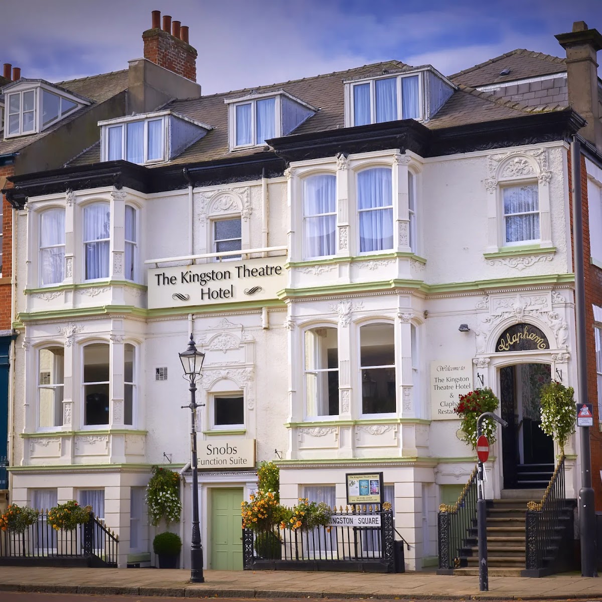 Kingston Theatre Hotel