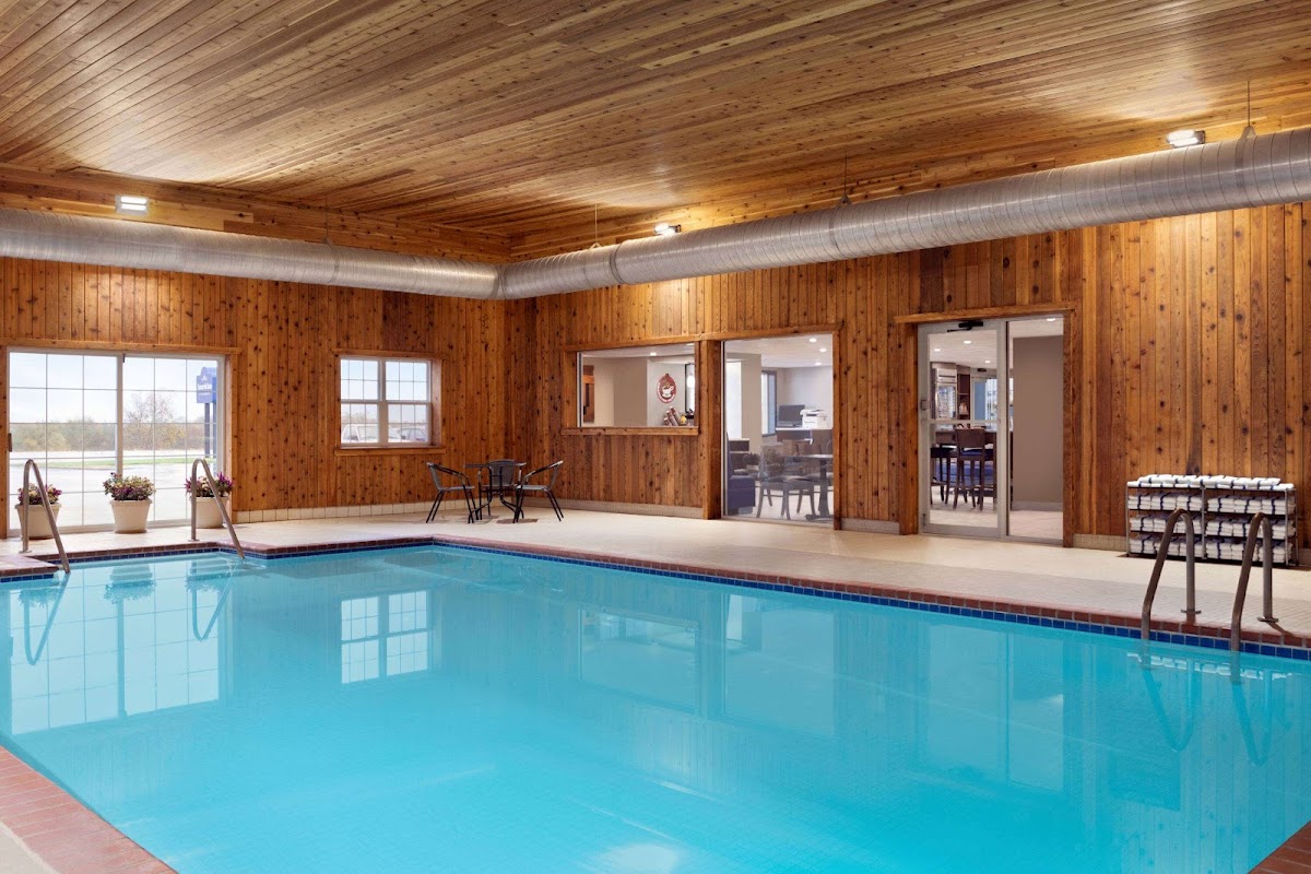 AmericInn by Wyndham Dodgeville photo 3