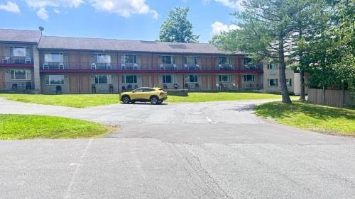 Latham Inn