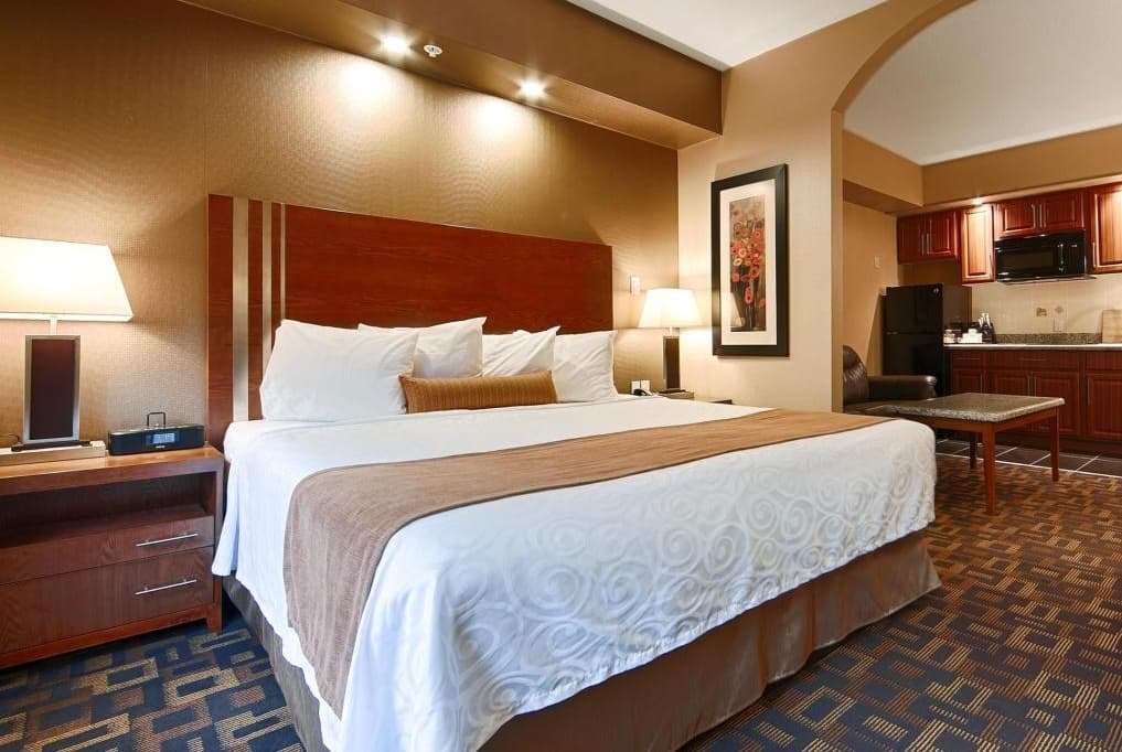 Days Inn by Wyndham Redwater photo 2