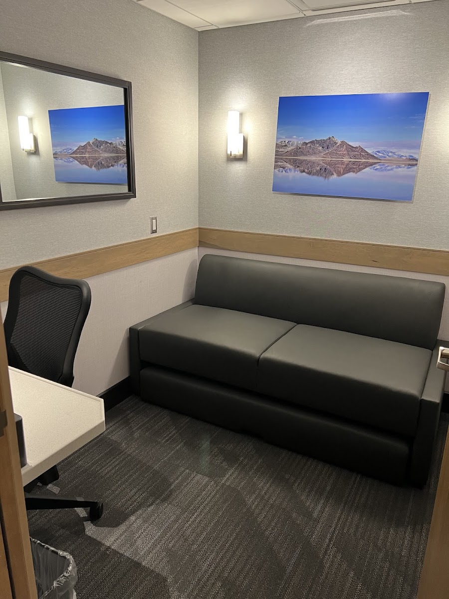 Minute Suites SLC photo 2