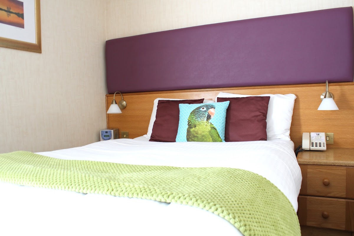 Uplawmoor Hotel photo 3