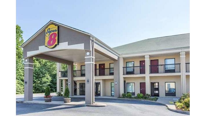 Super 8 by Wyndham Petersburg
