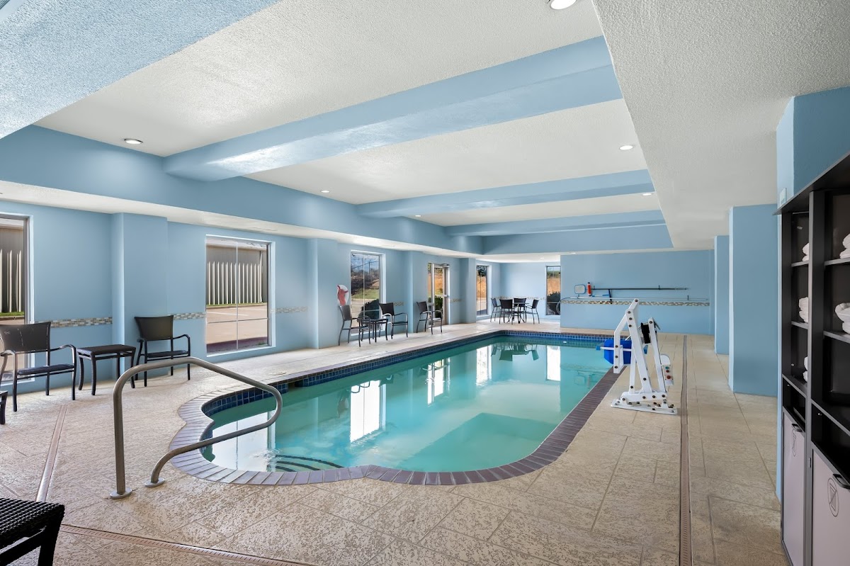 Holiday Inn Express & Suites Morrilton by IHG photo 3
