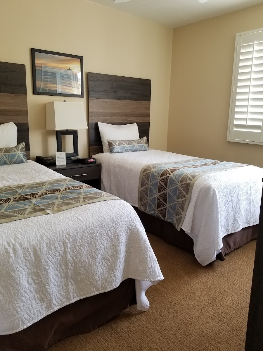 Sand Pebbles Resort