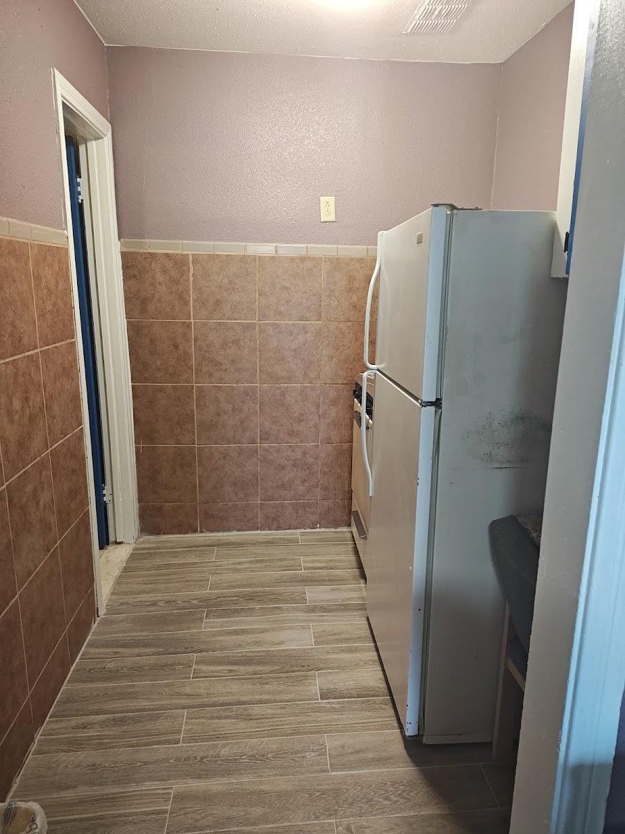 Redwood Motel & Apartments photo 3