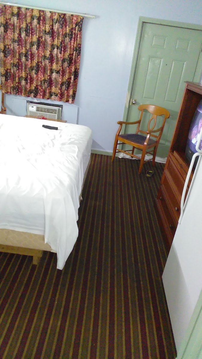 Cranbrook Motel photo 2