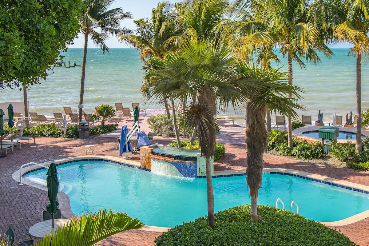 Coconut Beach Resort photo 3