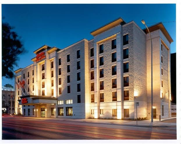 Humphry Inn & Suites, Downtown Winnipeg