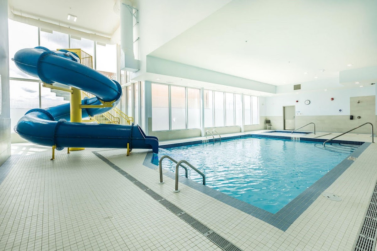 Holiday Inn Express & Suites Edmonton N - St. Albert by IHG photo 3