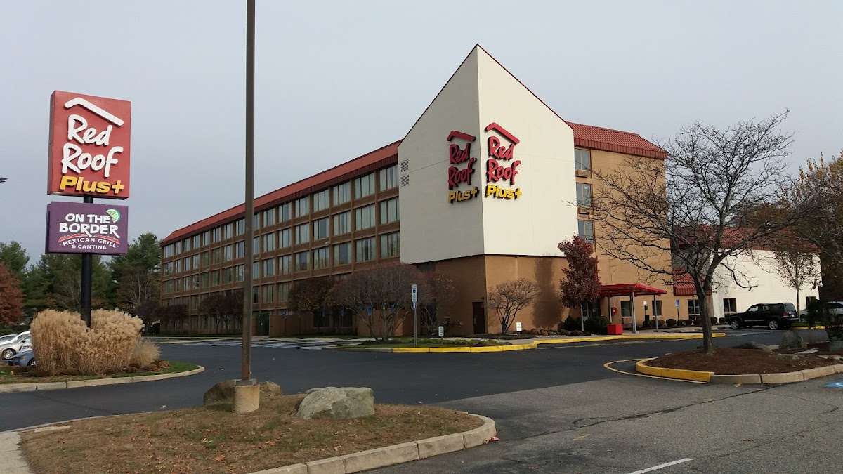 Red Roof PLUS+ Boston - Woburn/ Burlington