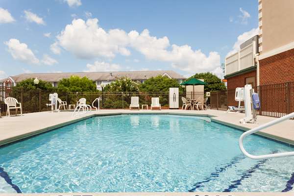 Country Inn & Suites by Radisson, Tifton, GA photo 3
