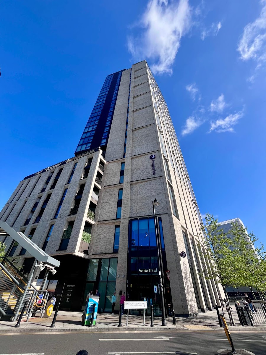 Premier Inn London Canary Wharf (Westferry) hotel
