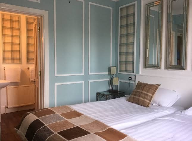 The Groveside Guest House