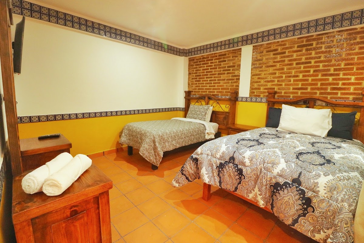 Hotel & Suites Axolotl photo 2