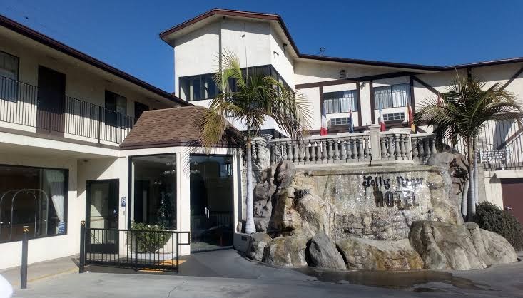 Jolly Roger Hotel