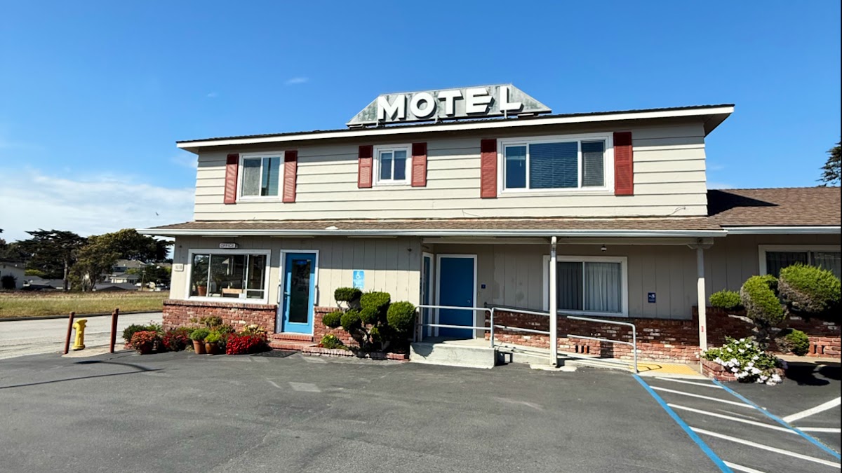 Old Marina Inn