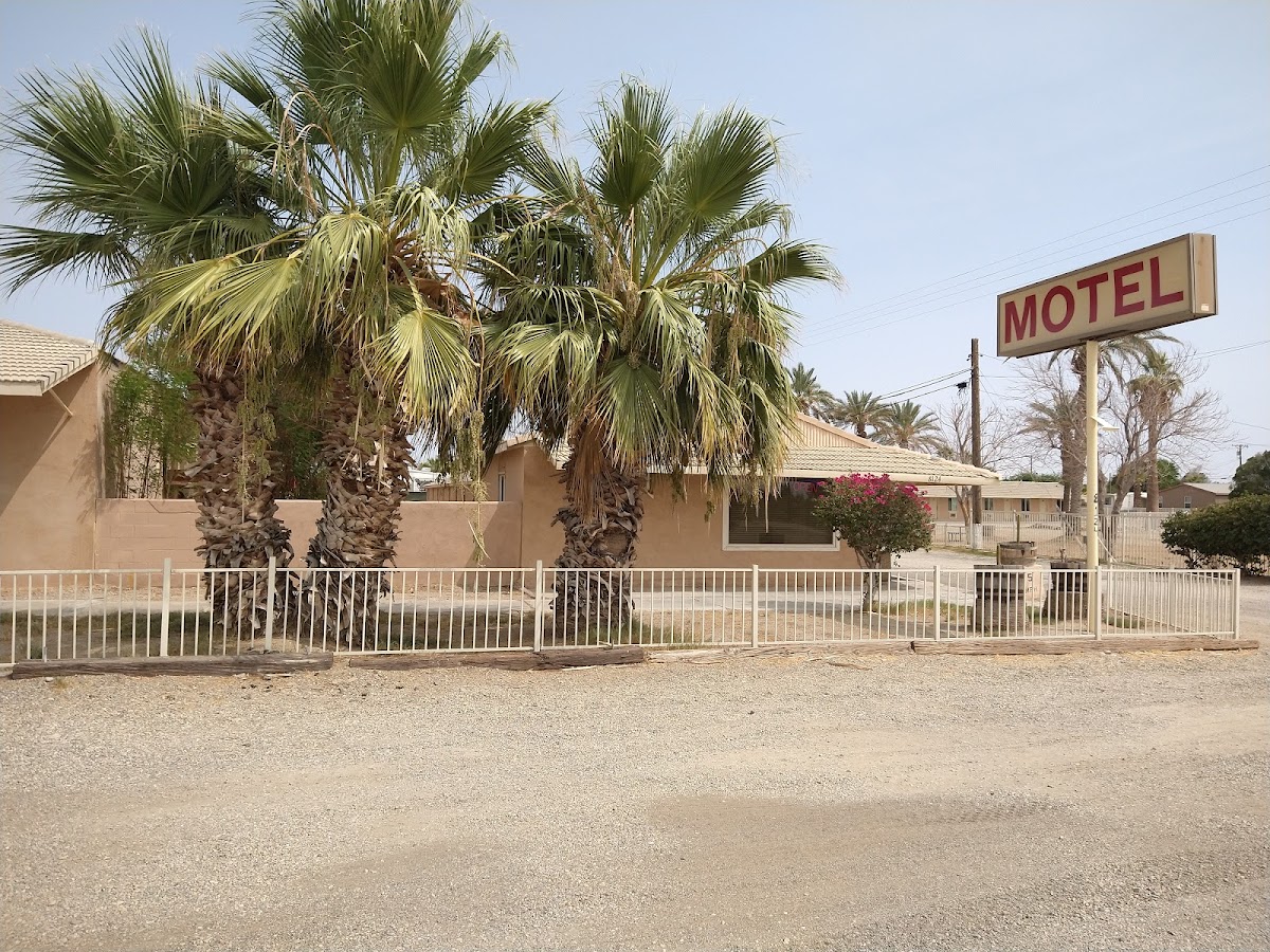 Niland Inn
