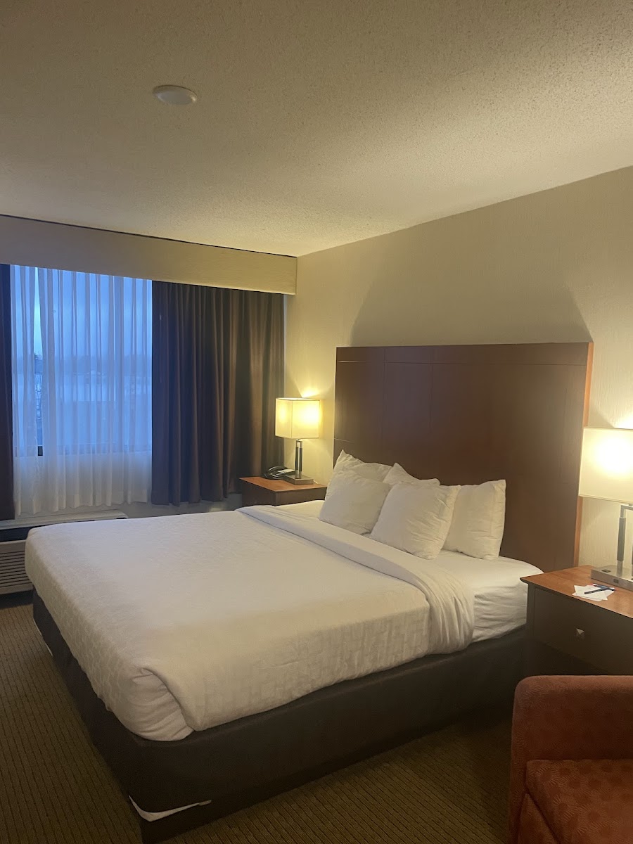 Clarion Hotel Portland Airport ME photo 2