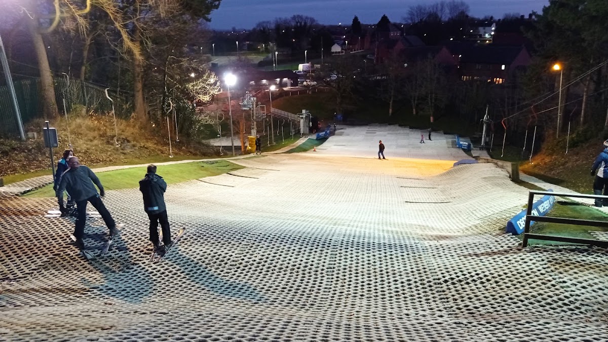 Telford Snowboard & Ski Centre photo 2