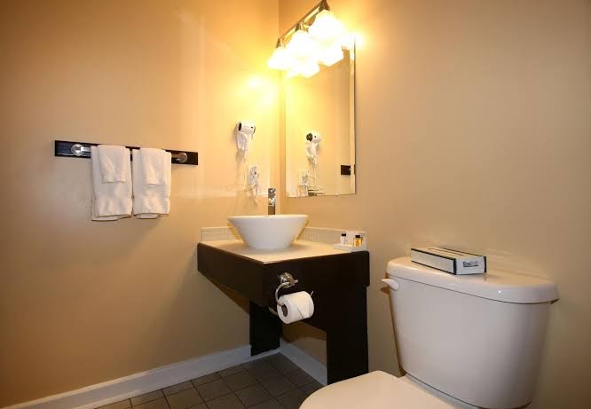 Grenfell Heritage Hotel and Suites photo 2