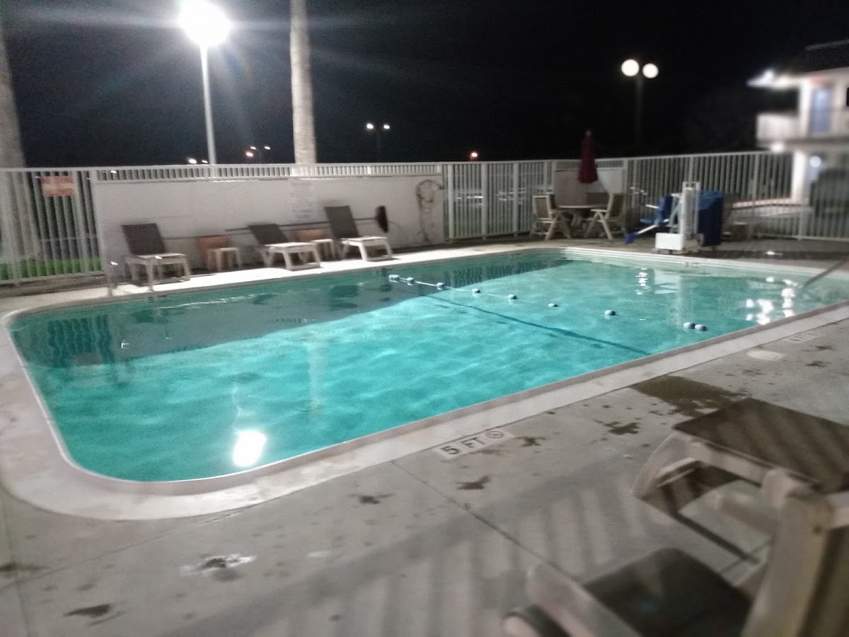 Motel 6 Corpus Christi, TX - East - North Padre Island photo 3