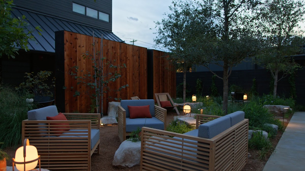 Frame Hotel - SoCo