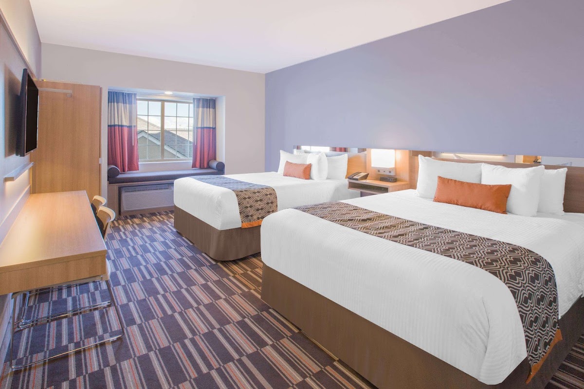 Microtel Inn & Suites by Wyndham Cuauhtemoc photo 2