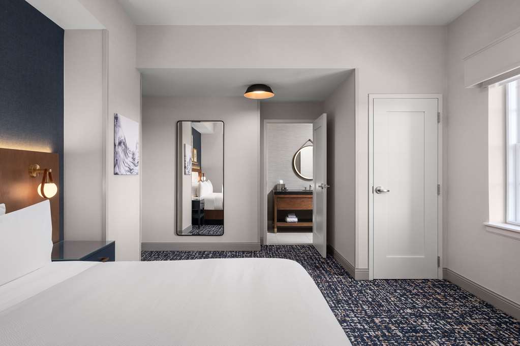 The Well House Hamilton, Tapestry Collection by Hilton photo 2