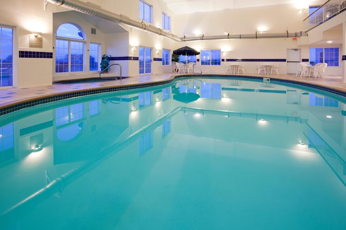 GrandStay Hotel & Suites Montevideo photo 3