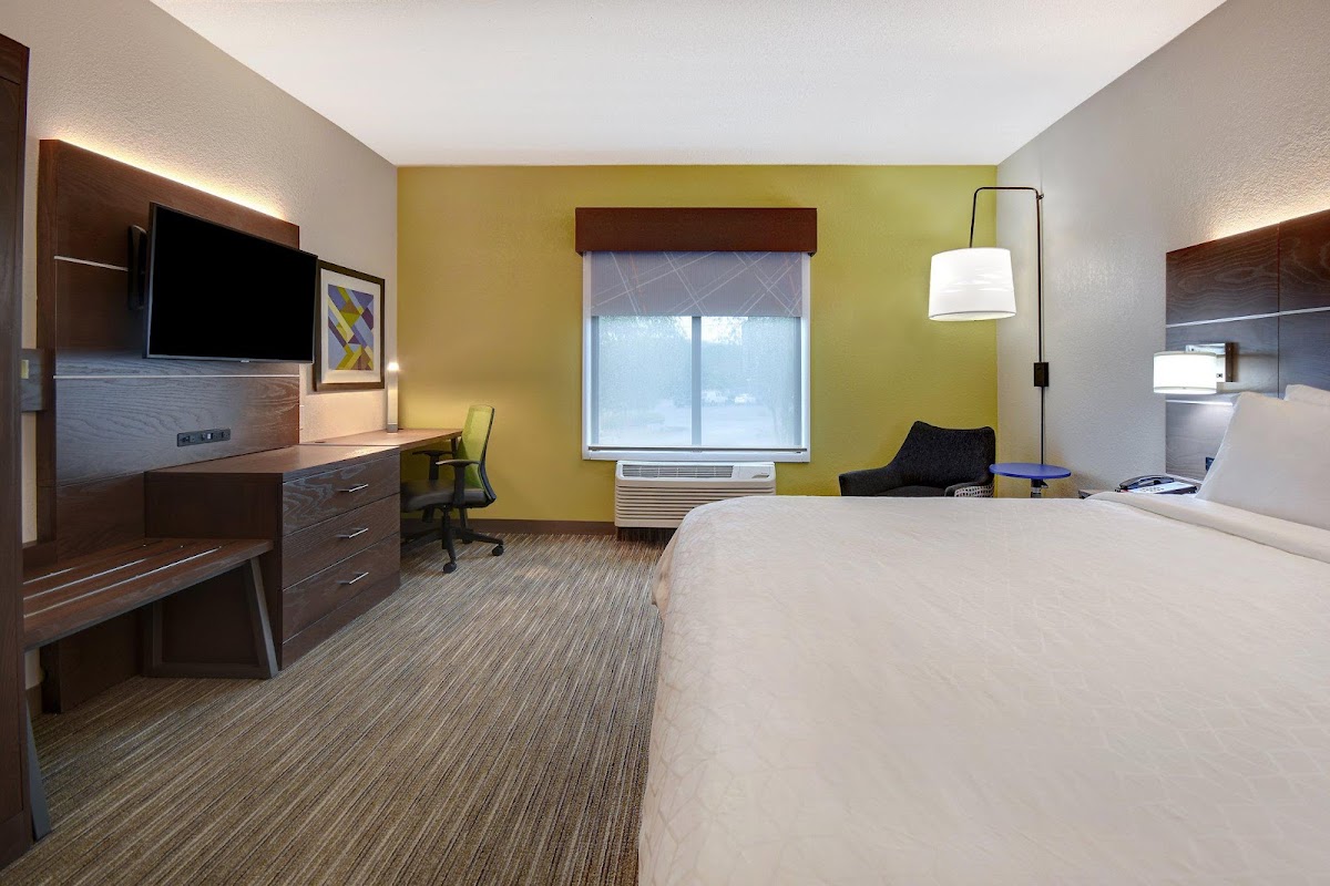 Holiday Inn Express & Suites Smyrna-Nashville Area by IHG photo 2